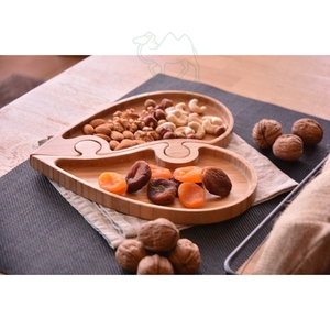 Plateau de service divisé en bambou Forme de coeur Design Salade de fromage Fruits Plats en bois - Product Image 4