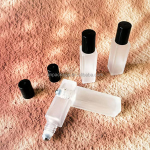 Hot Bán Thấp Moq 9Ml Cuộn Trên Chai Thủy Tinh Hình Vuông Mờ Chai Với Không Gỉ Cuộn Trên Cho Tinh Dầu Làm Mát Gói - Product Image 2