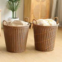 Panier à linge OEM en PP imitation rotin, anti-moisissure, antidérapant, durable, facile à transporter pour la garde-robe des clients d'hôtel