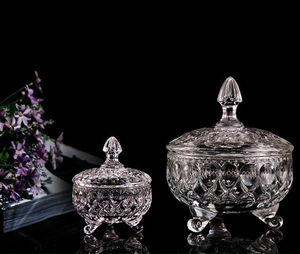 Hot Bán Kích Thước Lớn Sang Trọng Thủy Tinh Kẹo <span class=keywords><strong>Cookie</strong></span> Nồi Thiết Kế Cổ Điển Chì Miễn Phí Rõ Ràng Tinh Thể Thủy Tinh Kẹo <span class=keywords><strong>Jar</strong></span> Với Glass Nắp - Product Image 4