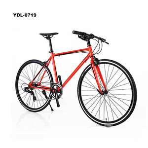 Chine Vente en gros 700C Vélo <span class=keywords><strong>de</strong></span> sport <span class=keywords><strong>de</strong></span> <span class=keywords><strong>course</strong></span> sur route Fourche en acier Frein à disque 21 vitesses Pédale ordinaire Vélo <span class=keywords><strong>de</strong></span> route - Product Image 3