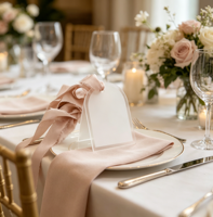 Vente en gros de cartes de table vierges en acrylique en forme d'arche 90x45mm avec ruban, étiquettes de place pour mariage, cartes nominatives pour fête, panneaux de réservation de sièges