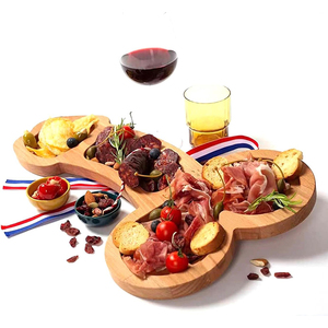 Decoraciones para Despedida de Soltera, Tabla de Quesos de Bambú Personalizada para Fiestas, Regalo para Despedida de Soltera o Inauguración de Casa - Product Image 1