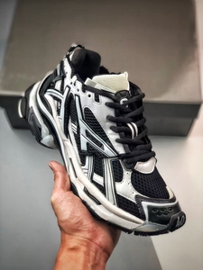 Chaussures de sport décontractées à bout rond de marque, fabriquées en usine, avec empeigne en maille amortissante, design rétro classique, chaussures de marche tendance - Product Image 2