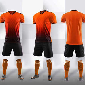Set Personalizzato di Maglia e Pantaloncini da <span class=keywords><strong>Calcio</strong></span> - Kit Uniforme da <span class=keywords><strong>Calcio</strong></span> Personalizzabile per Squadre, Abbigliamento Sportivo Fai-da-Te, Completo da <span class=keywords><strong>Calcio</strong></span> Personalizzabile - Product Image 3
