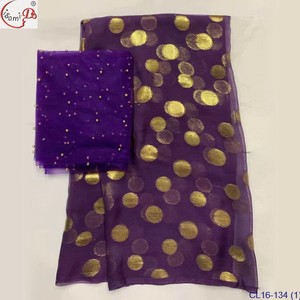 Chất Lượng Cao Thanh Lịch Mịn Phong Cách Mềm Mại Lụa Vải Chowleedee Vàng Kim Loại Phổ Biến Thiết Kế Hoa Mô Hình Cho Quần Áo - Product Image 3