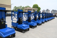 Chariot élévateur mobile électrique autopropulsé 4M 5M pour picking de commandes, 300 kg, plateforme de travail électrique, nacelle élévatrice électrique EXJ0