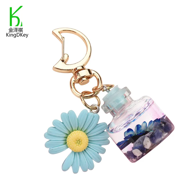 Cute Into The Oil Keychain Liquid Bottle Small Daisy Keyholder Daisies Plastic Acrylic Quicksand Keyring Bag Accessories