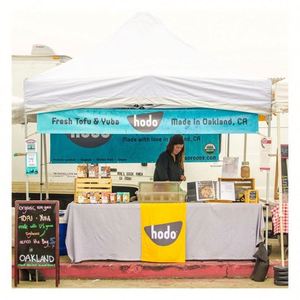 Bandera para Carpa con el Logotipo de su Cliente y Nombre de su Empresa, Bandera para Eventos Comerciales, Ferias Gastronómicas, Mercados de Agricultores - Product Image 1