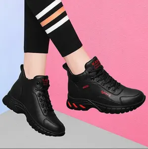 Zapatos escolares a la moda para caminar para mujer, zapatillas de piel sintética con logotipo personalizado, color negro