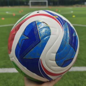 Ballon de football thermocollé cousu à la machine de qualité supérieure avec matériaux PVC et PU pour les événements du Coup International 2026, taille 5 - Product Image 1