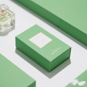 Caja de Embalaje Ecológica Impresa Personalizada para Esmalte de Uñas, Aceite para el Cuidado de la Piel, Suero, Crema para Ojos, Perfume, Acabado Rígido con Efecto UV y Lámina Metálica - Product Image 2