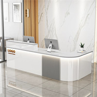Comptoir de réception moderne et spacieux pour salon, bureau de luxe avec rangement, bureau d'accueil, bureau de hall d'entrée 2026