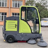 Balayeuse électrique industrielle pour le nettoyage des cours d'usine et des centres logistiques