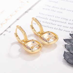 ต่างหูเงินแท้ 925 ประดับมอสซาไนต์ พร้อมใบรับรอง ต่างหูเงินแฟชั่นสำหรับผู้หญิง - Product Image 1