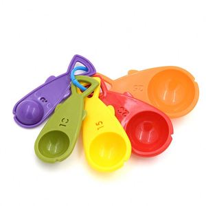 Juego de Tazas y Cucharas Medidoras Magnéticas de Plástico Transparente Apilables y Coloridas para Hornear - Product Image 2