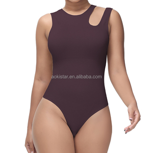 <span class=keywords><strong>Body</strong></span> modellante <span class=keywords><strong>monospalla</strong></span> senza maniche con scollo obliquo, senza schienale, sexy, slim-fit, contenitivo, traspirante, alla moda, imbottito e senza cuciture - Product Image 2