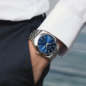 Best Seller I&W Elegante Orologio Automatico da Uomo Quadrante Blu con Indicatori Luminosi Giorno e Data Cinturino in Acciaio Inossidabile Orologio Meccanico - Product Image 6