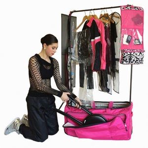 Muestra gratuita: Mochila deportiva para exteriores con barra de transporte con ruedas, tapa protectora y bolsa para baile con soporte para trajes. - Product Image 2