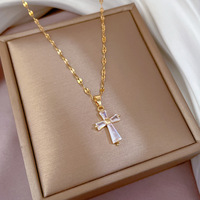 Collier Ras-du-Cou Tendance en Chaîne à Maillons d'Acier Inoxydable 316 avec Pendentif Croix en Zircone Cubique pour Femme