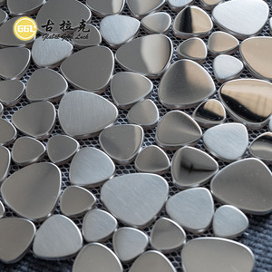 Azulejos Decorativos de Acero Inoxidable con Diseño Único en Forma de Corazón para Paredes de Fondo de Hoteles, Oficinas y Paredes Decorativas - Product Image 4