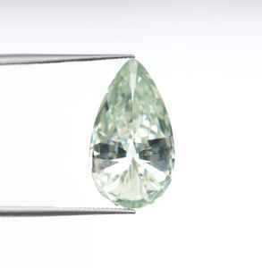 Anillo de Compromiso con Moissanita Ovalada de Color Verde Menta Cultivada en Laboratorio, 6.63 CT, 17.3 X 9.8 MM, Certificación IGI - Product Image 5