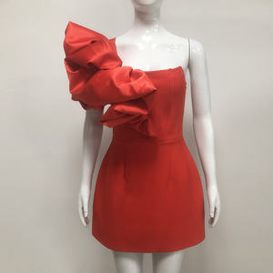 Vestido de Festa de Casamento C3759 Migugarment, Vestido Mini Sexy Bodycon Vermelho com Flores 3D, Vestidos de Bandagem para Mulheres - Product Image 2