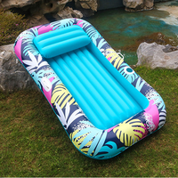 Matelas Gonflable en PVC Durable avec Appui-tête et Poignées pour Fêtes au Bord de la Piscine, Vacances à la Plage, Divertissement Estival en Extérieur (Jusqu'à 5 Passagers)