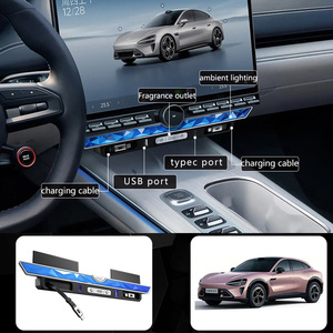 Caricabatterie per Auto <span class=keywords><strong>4</strong></span> in 1 Super Veloce con Sistema di Illuminazione Ambientale e Profumazione, Caricatore USB Tipo C per Telefono, Accessori Auto per Xiaomi SU7 - Product Image 1