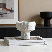 Vase à fleurs moderne et simple en résine, à pied haut et large ouverture, pour la décoration de la maison, du salon et du couloir, idéal pour les bonsaïs, origine Chine