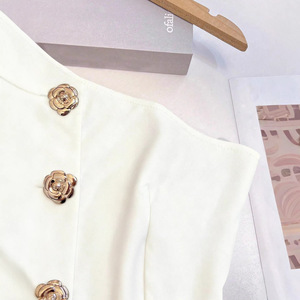 <strong>Women's</strong> <strong>White</strong> Asymmetric Neck Sleeveless <strong>Vest</strong> - Product Image 4