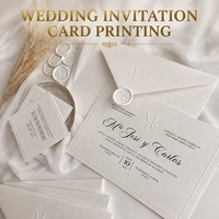 Samtene Hochzeitseinladungskarten mit Goldfolienprägung Luxuriöses Maßgefertigtes Hochzeitspapier-Set