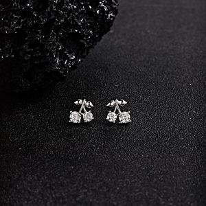 Pendientes de Plata de Ley S925 con Hojas y Flores, Pendientes de Plata con Moissanita - Product Image 3