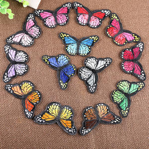 Patches de Borboleta Bordados Personalizados com Aplicação a Ferro e Base de PU para Chapéus e Roupas - Product Image 3