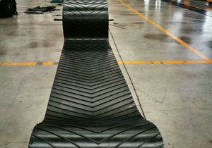 Bandes transporteuses EP/NN EP500/3 1600 mm de largeur Bandes transporteuses en tissu EP/NN Adhérence <span class=keywords><strong>fine</strong></span> Multi-couches Carcasse EP Polyester Nylon - Product Image 4