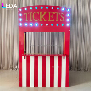 LEDA Nuevo Diseño de Cabina de Boletos de Hierro Forjado con Luces LED de Colores, Artículos Decorativos para Actividades de Celebración al Aire Libre - Product Image 1