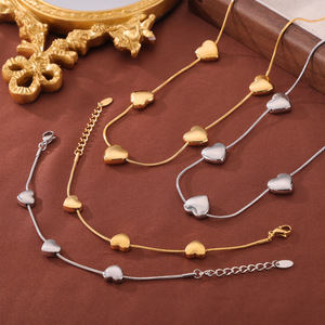 Set di gioielli di moda <span class=keywords><strong>bracciale</strong></span> collana cuore miglior regalo per la <span class=keywords><strong>festa</strong></span> della <span class=keywords><strong>mamma</strong></span> acciaio inossidabile 18K PVD vera tecnologia placcatura in oro - Product Image 2