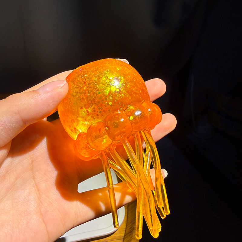 สีส้ม