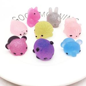 Juguetes blandos aleatorios Kawaii Mini Mochi de animales con purpurina, recuerdos para fiestas de cumpleaños infantiles, paquete de juguetes blandos para aliviar el estrés - Product Image 5