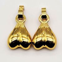 Vente chaude Creative chaussures écrous/boules de chaussures drôle nouveauté noix charme chaussures Clips pour la décoration