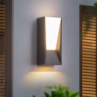 Lampes murales LED extérieures imperméables au design moderne pour hôtels, cours, jardins, villas, communautés, balcons