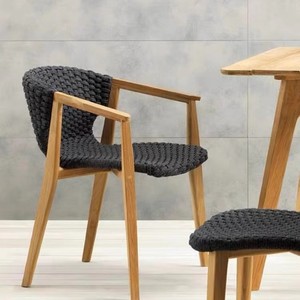 Ensemble table et chaises en bois massif d'extérieur, résistant à l'eau, pour 4 personnes, pour terrasse - Product Image 5