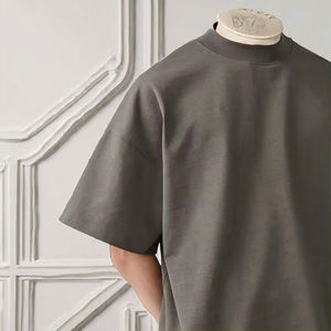 เสื้อยืดครอปทรงบ็อกซี่สำหรับผู้ชาย ปรับแต่งได้ 100% ผ้าฝ้าย ทรงไหล่ตก ลายเรียบ สไตล์ลำลอง ความยาวครอป ผ้าถัก - Product Image 2