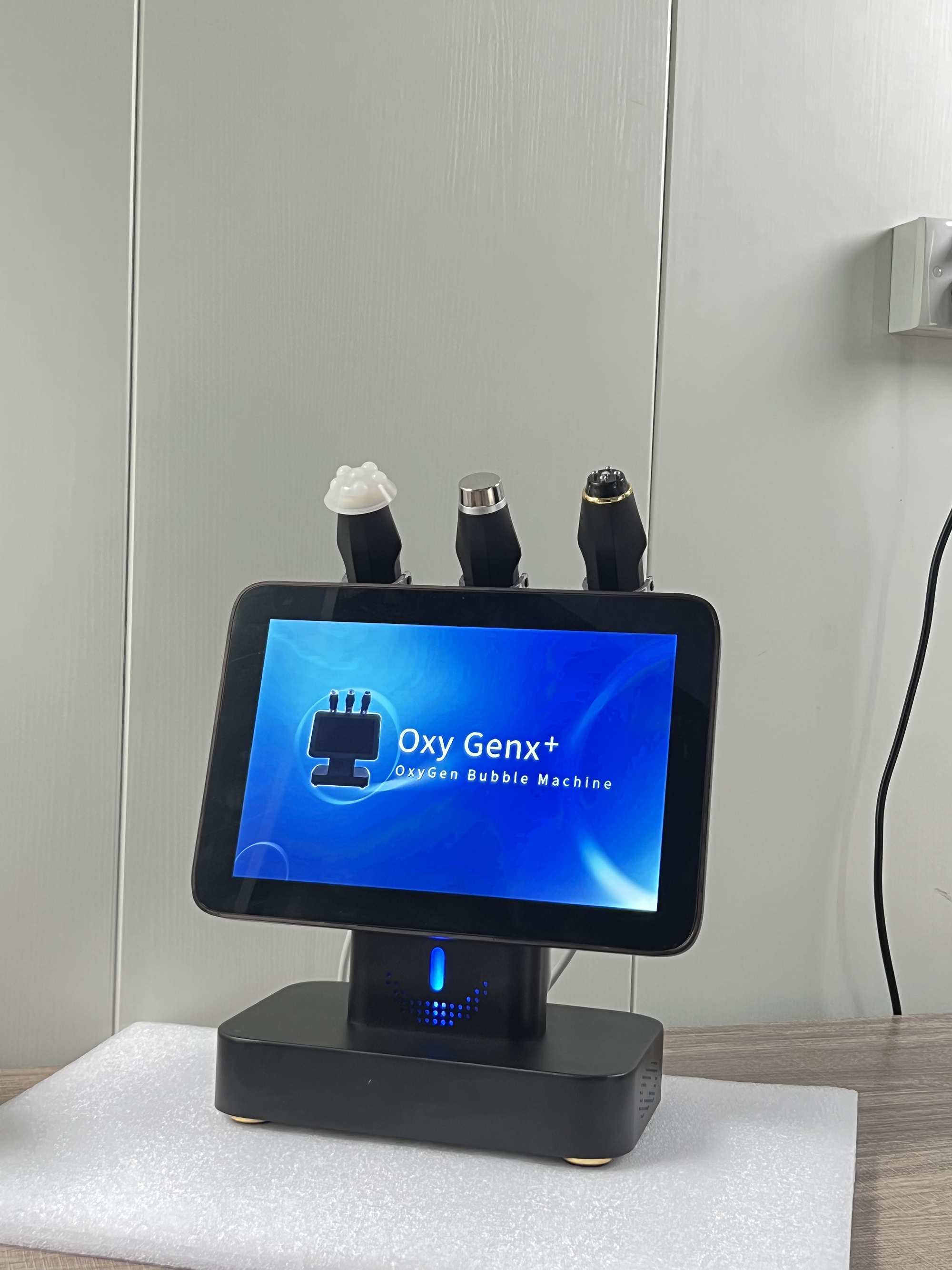 2025 Portable 3 in 1 Oxy Genx Co2 Bubble Oxygenation Pods