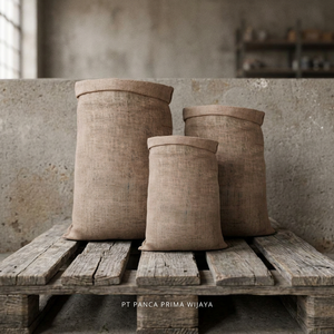 Saco de arpillera de Yute natural de alta calidad de 50kg | Bolsa de arpillera multiusos para embalaje y almacenamiento - Product Image 1