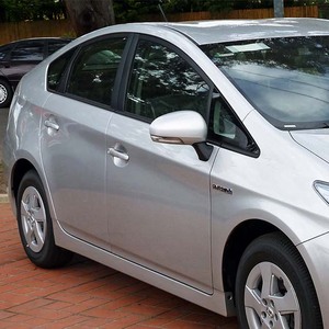 Visera para Ventana de Coche, Protector de Lluvia para Toyota <span class=keywords><strong>Prius</strong></span> <span class=keywords><strong>Prius</strong></span> C <span class=keywords><strong>Prius</strong></span> V 2006-2021 Híbrido, Acrílico Ahumado, Adhesivo, 4 Piezas - Product Image 5