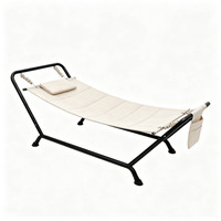 Hamac d'extérieur avec support, oreiller et poche latérale de rangement, robuste pour patio, jardin, relaxation intérieure et extérieure, beige