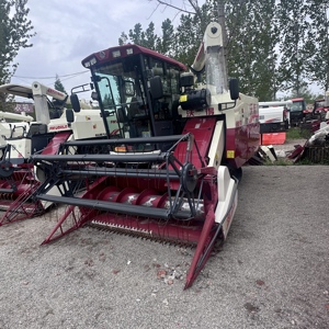 Cosechadora Combinada de Segunda Mano para Arroz, Trigo y Maíz, Motor de 135 Hp, Buen Estado, Origen Shandong - Product Image 1