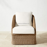 Canapés et chaises longues en rotin FERLY, design toutes saisons, meubles d'extérieur, meubles de jardin