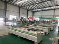 Máquina CNC para perforar orificios de cerraduras en puertas de madera, fresadora de mortajas, centro de procesamiento multifunción para puertas de madera